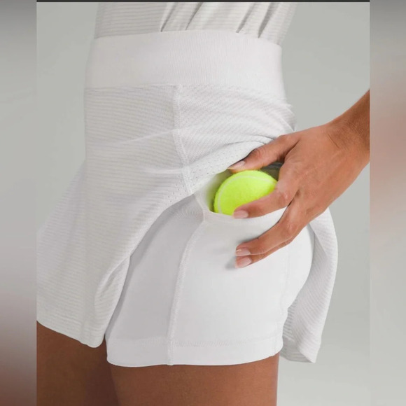Lululemon Swiftly Tech High-Rise Skirt *Tennis - Picture 5 of 10